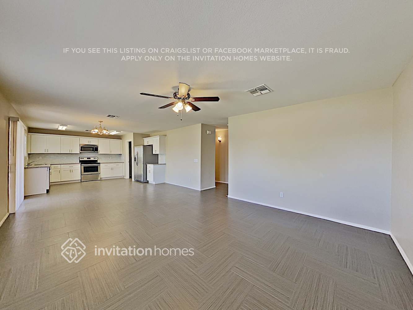 Building Photo - 30546 N Honeysuckle Dr