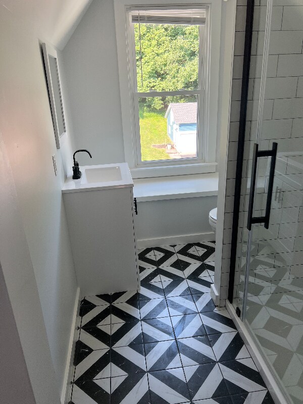 Building Photo - 92 Spring Garden St