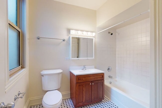 Floorplan - 5623 S. Dorchester