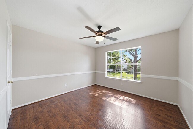 Building Photo - 14715 Plains River Dr