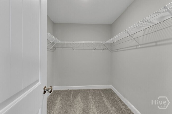 Building Photo - 110 Birch Cir