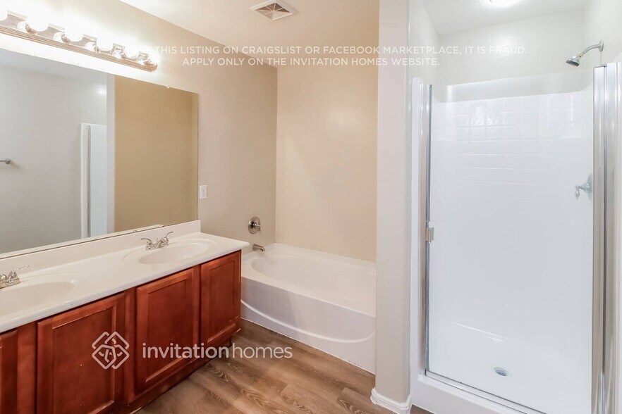 Building Photo - 45138 Miramar Rd