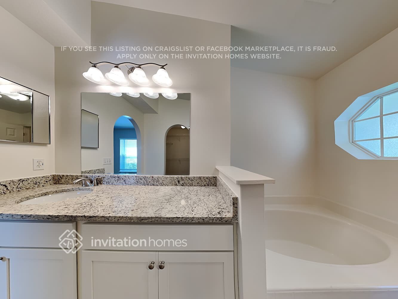 Building Photo - 2470 Brookshire Cir