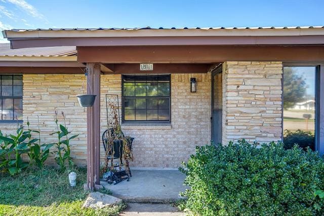 Building Photo - 1911 Joslin St