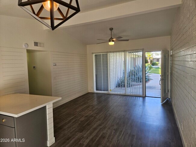 Building Photo - 2336 N 46th St