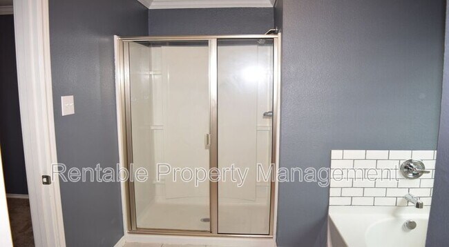 Building Photo - 3136 Rockwell Ln