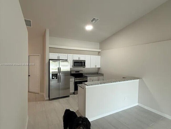 Building Photo - 1413 Academy Blvd
