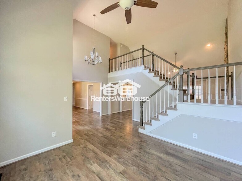 Building Photo - 4117 Stephanie Boyd Dr