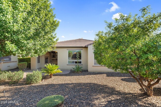 Building Photo - 594 E Vesper Trail