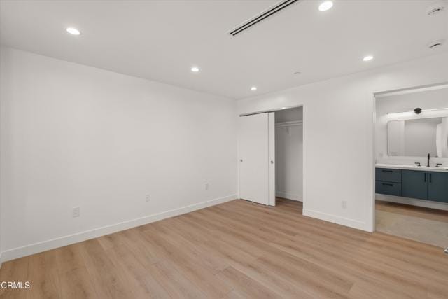 Building Photo - 2209 Cazador Dr