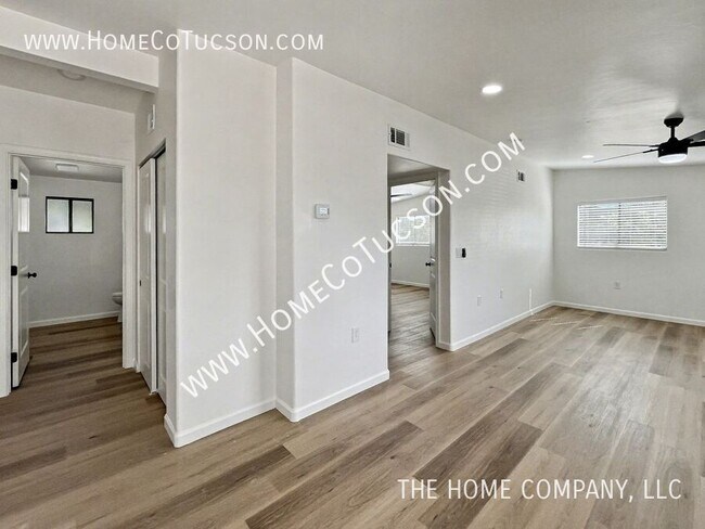 Building Photo - 6060 N Van Ark Rd