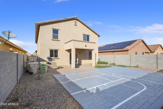 Building Photo - 7135 W Rancho Dr