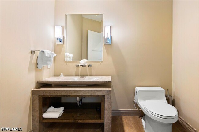 Building Photo - 9169 Mercato Way