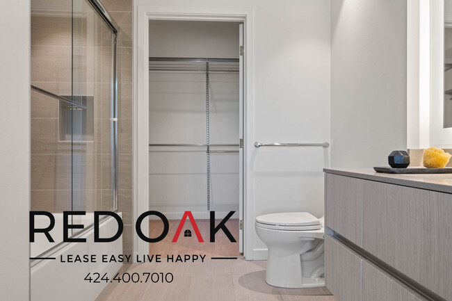 Building Photo - 5851 1/4 W 88th -Prestige Suite 225A-88