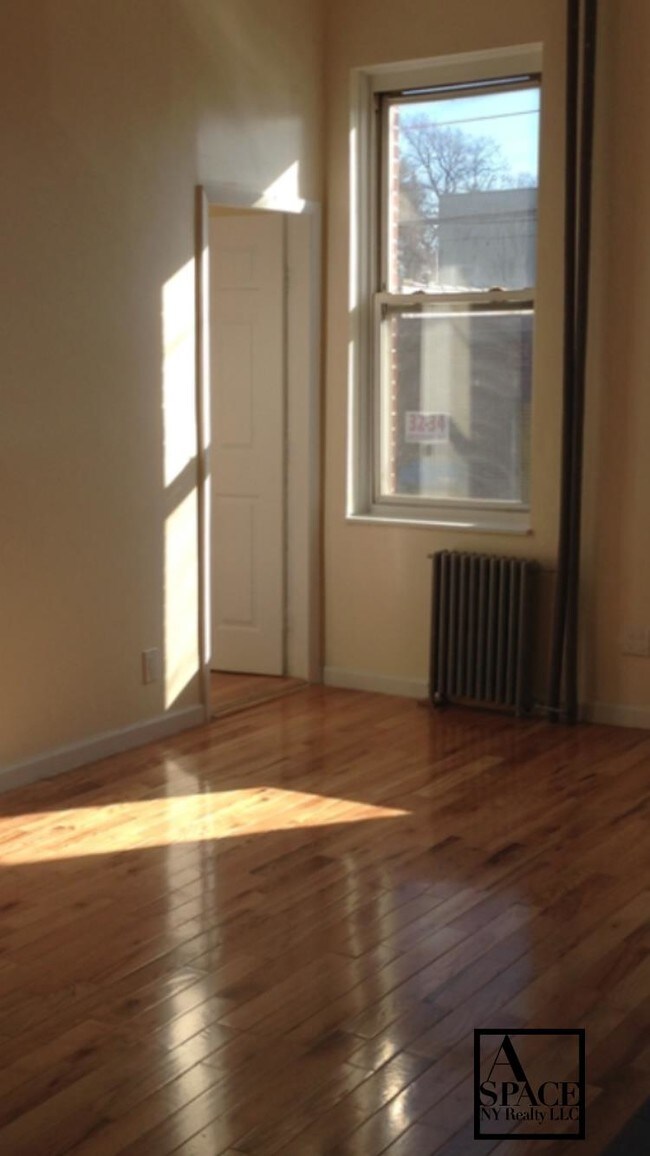 Building Photo - 26-20 Jackson Avenue