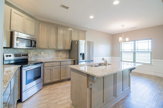 Building Photo - 6 Eagle Nest Dr