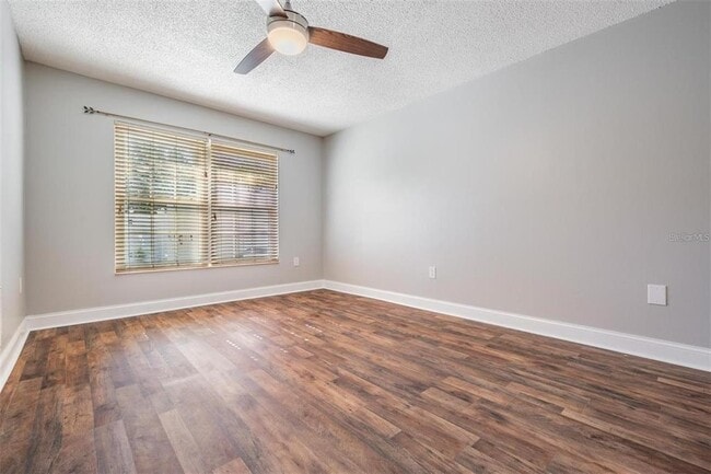 Building Photo - 364 Gloucester St