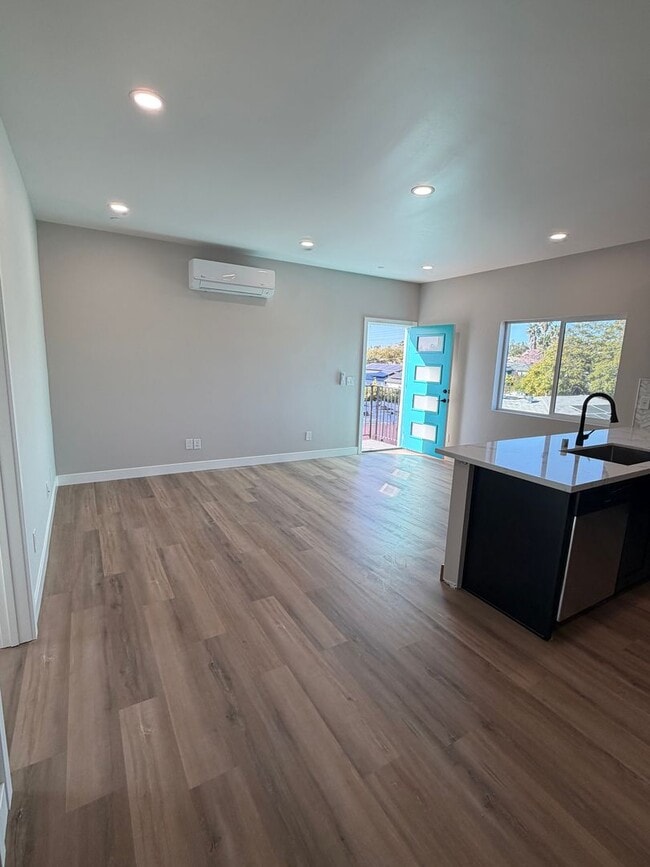 Building Photo - 3365 A St