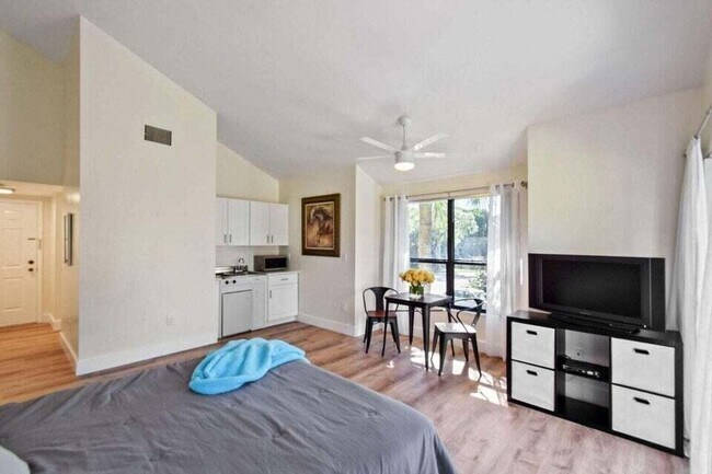 Building Photo - 11863 Wimbledon Cir