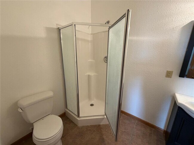 Building Photo - 542 Benson Ave SW