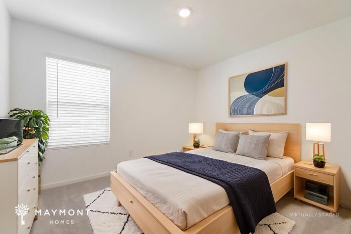 Building Photo - 812 Dressage Ln