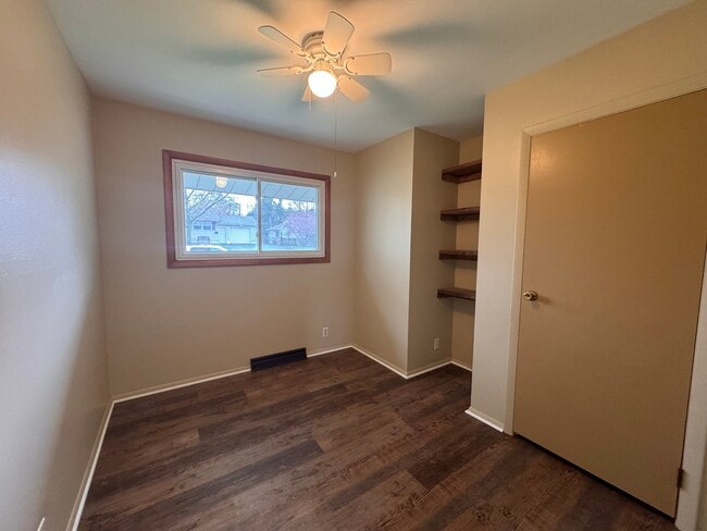 Building Photo - 757 Watson Dr