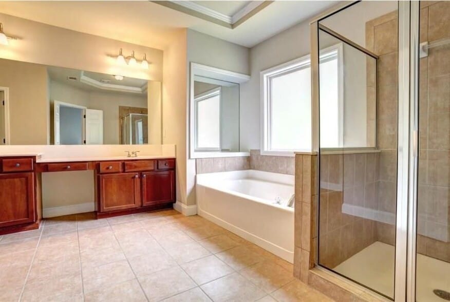 Building Photo - 12820 Doe Dr