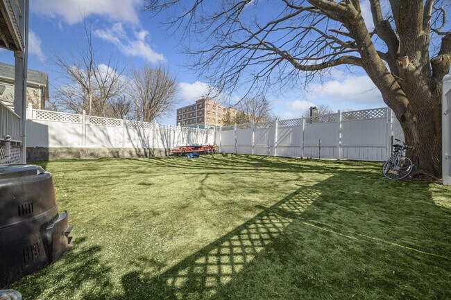 Building Photo - 246 Blanchard Rd
