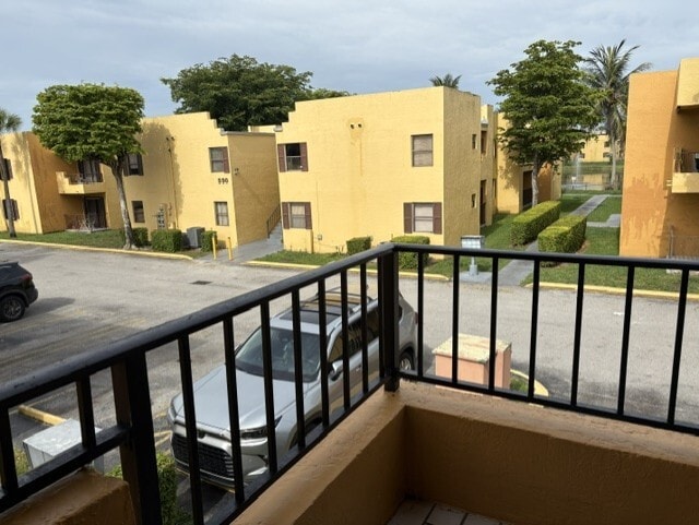 Building Photo - 526 NW 114th Ave