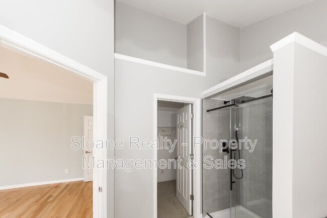 Building Photo - 112 Tanglewood Cir