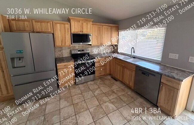 Building Photo - 3036 Whileaway Cir E