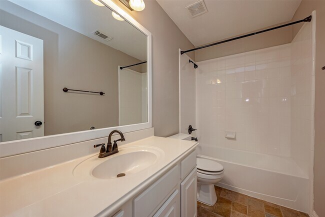 Building Photo - 7214 Glenwick Ct