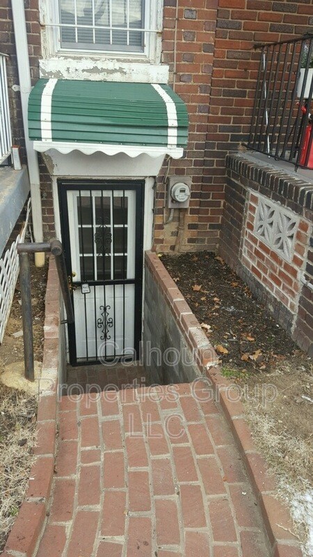 Primary Photo - 725 Fairmont St NW