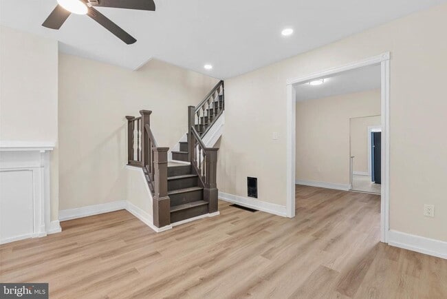 Building Photo - 5736 Leonard St