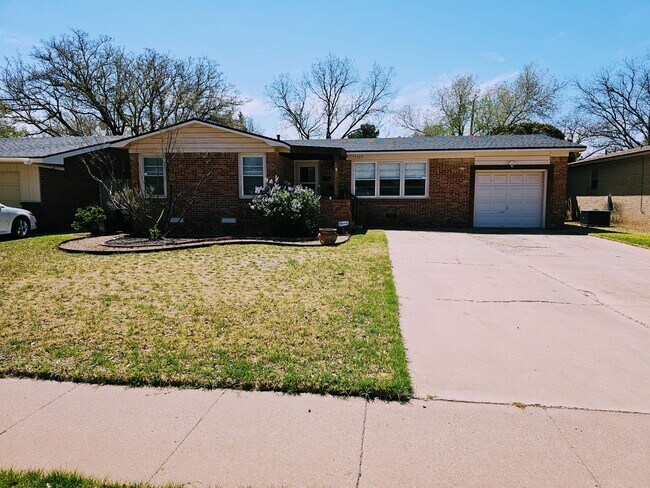 Building Photo - 3509 38th St