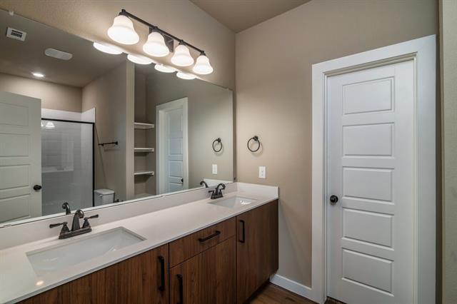 Building Photo - 620-616 Harvest Moon Dr