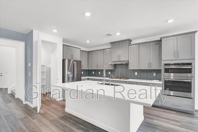 Building Photo - 755 Tallgrass St