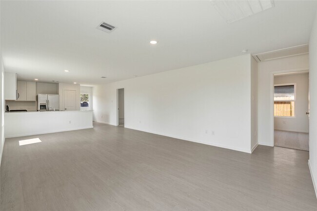 Building Photo - 14801 N Ascot Bend Cir
