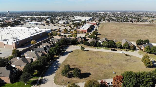 Building Photo - 12407 Hawk Creek Dr