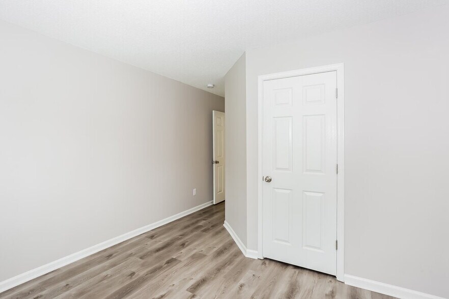 Building Photo - 1326 Galesburg St
