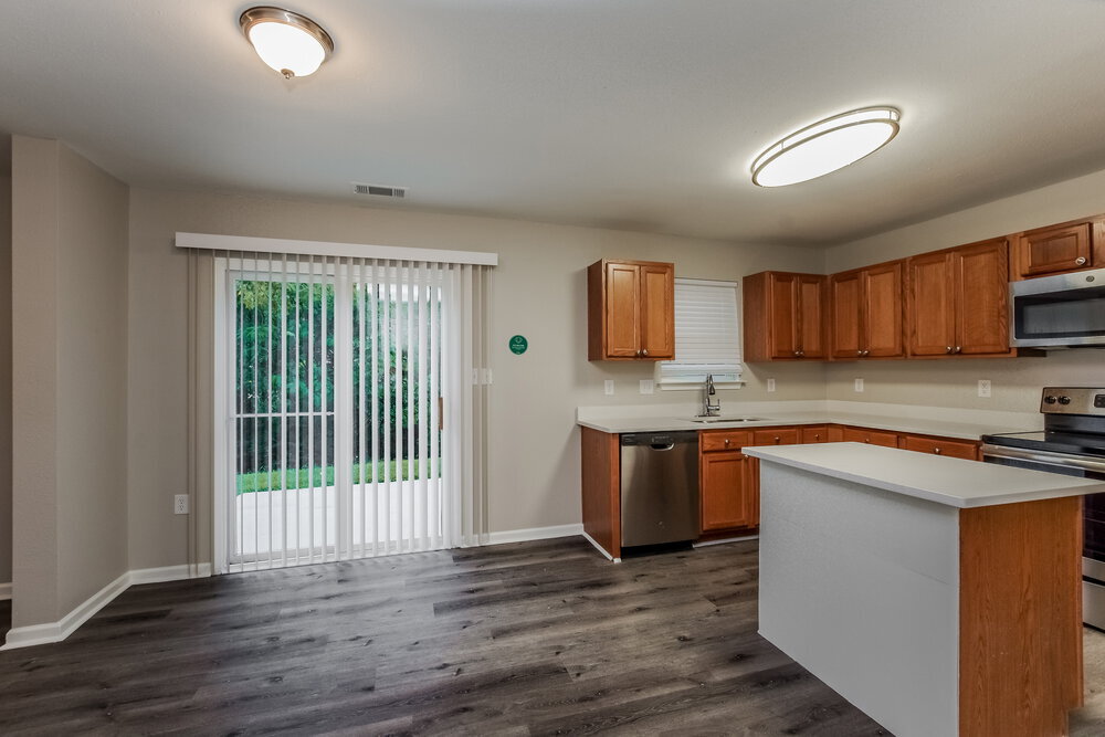 Building Photo - 2224 Gooseberry Rd