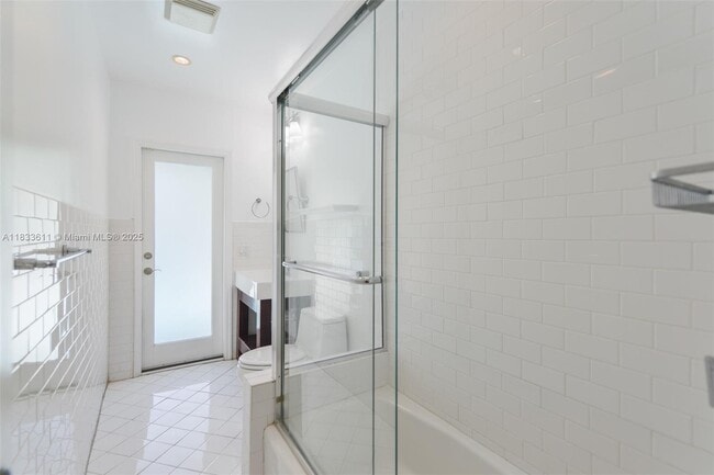 Building Photo - 3615 Riviera Ct