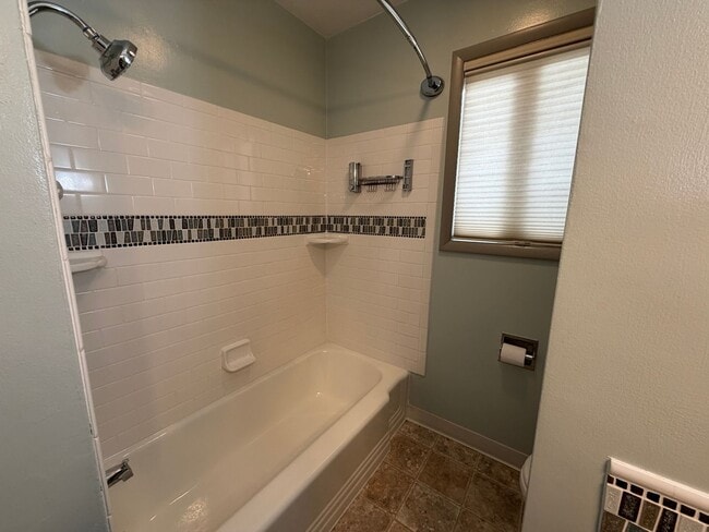 Building Photo - 3 Bedroom 1 Bath single story home, Move in Special: $750.00 off first month's rent if the move-i...