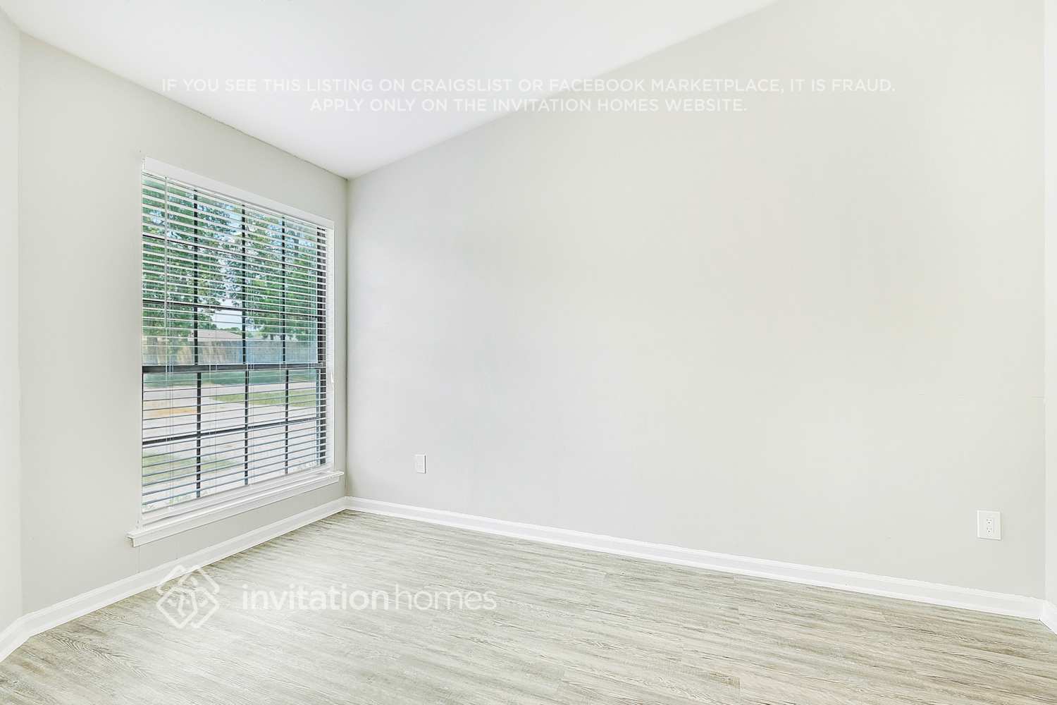 Building Photo - 2725 Rochford Ct