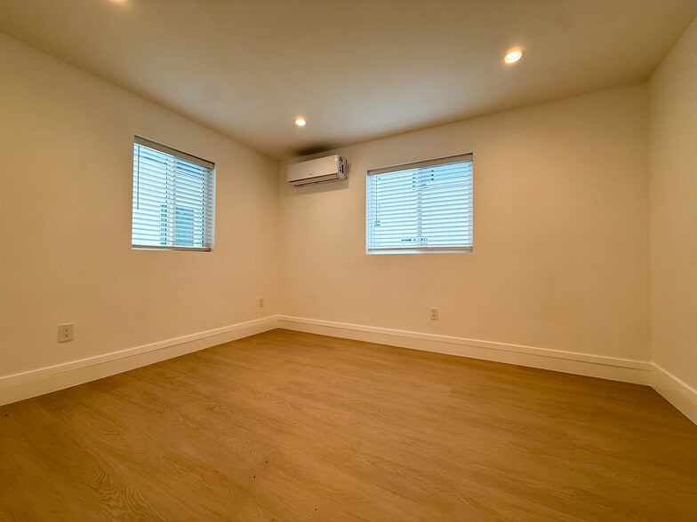 Building Photo - 6030 Colfax Ave