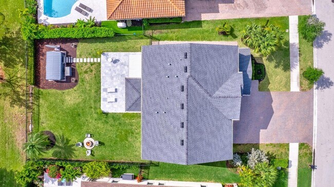 Building Photo - 1108 Deer Hvn Dr