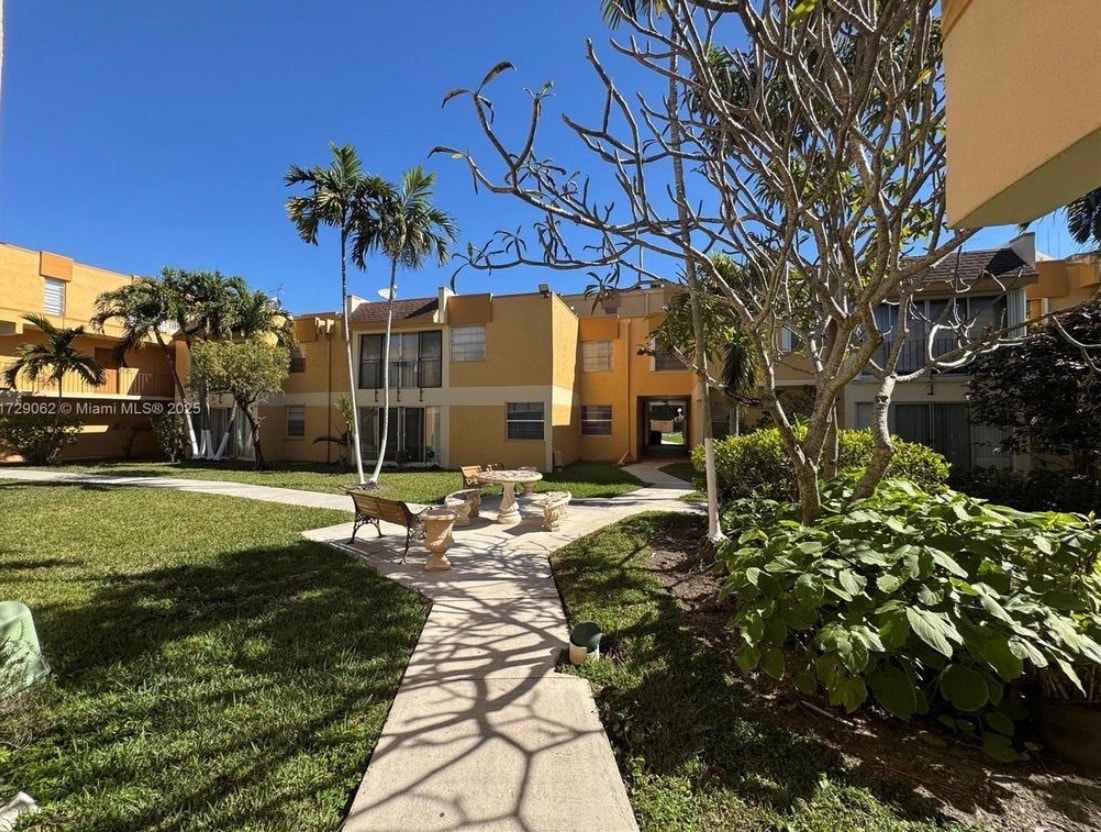 Building Photo - 9300 W Flagler St