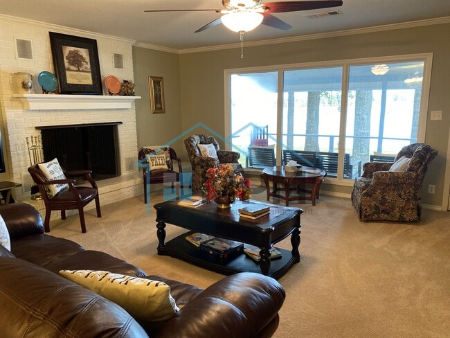 Building Photo - 937 Scotts Hideaway Rd