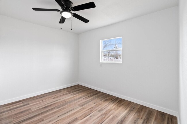 Building Photo - REMODELED 3 BEDROOM ON A CORNER LOT