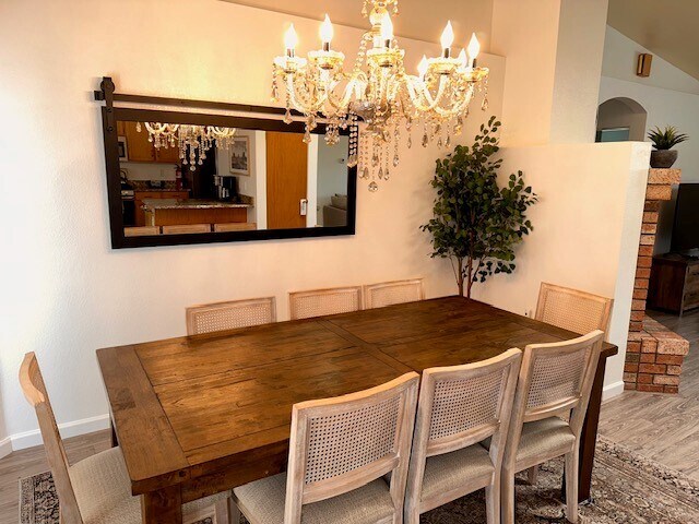 Building Photo - 1806 Reading Ln